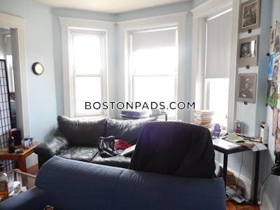 Allston/brighton Border Apartment for rent 1 Bedroom 1 Bath Boston - $2,425 50% Fee
