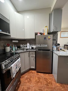 Brookline Excellent 1 bed 1 bath available NOW on Babcock St in Brookline!!   Coolidge Corner - $2,600