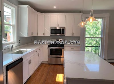 Fort Hill 10 Beds 4 Baths Boston - $12,000