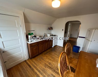 Somerville Beautiful Spacious 2 Bed 1 Bath SOMERVILLE  Tufts - $3,550