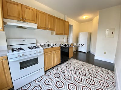 Fenway/kenmore large 3 Bed 1 Bath on Park Dr. in Boston Boston - $5,795