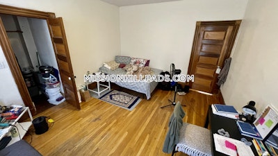 Mission Hill Apartment for rent 5 Bedrooms 2 Baths Boston - $6,820