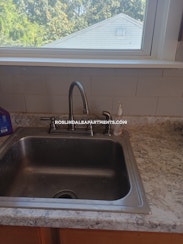 Roslindale Sunny 3 bed 1 bath available Now on Harding Rd. Dorchester! Boston - $2,900