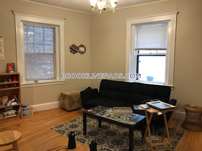 Brookline Apartment for rent 3 Bedrooms 1 Bath  Washington Square - $3,295