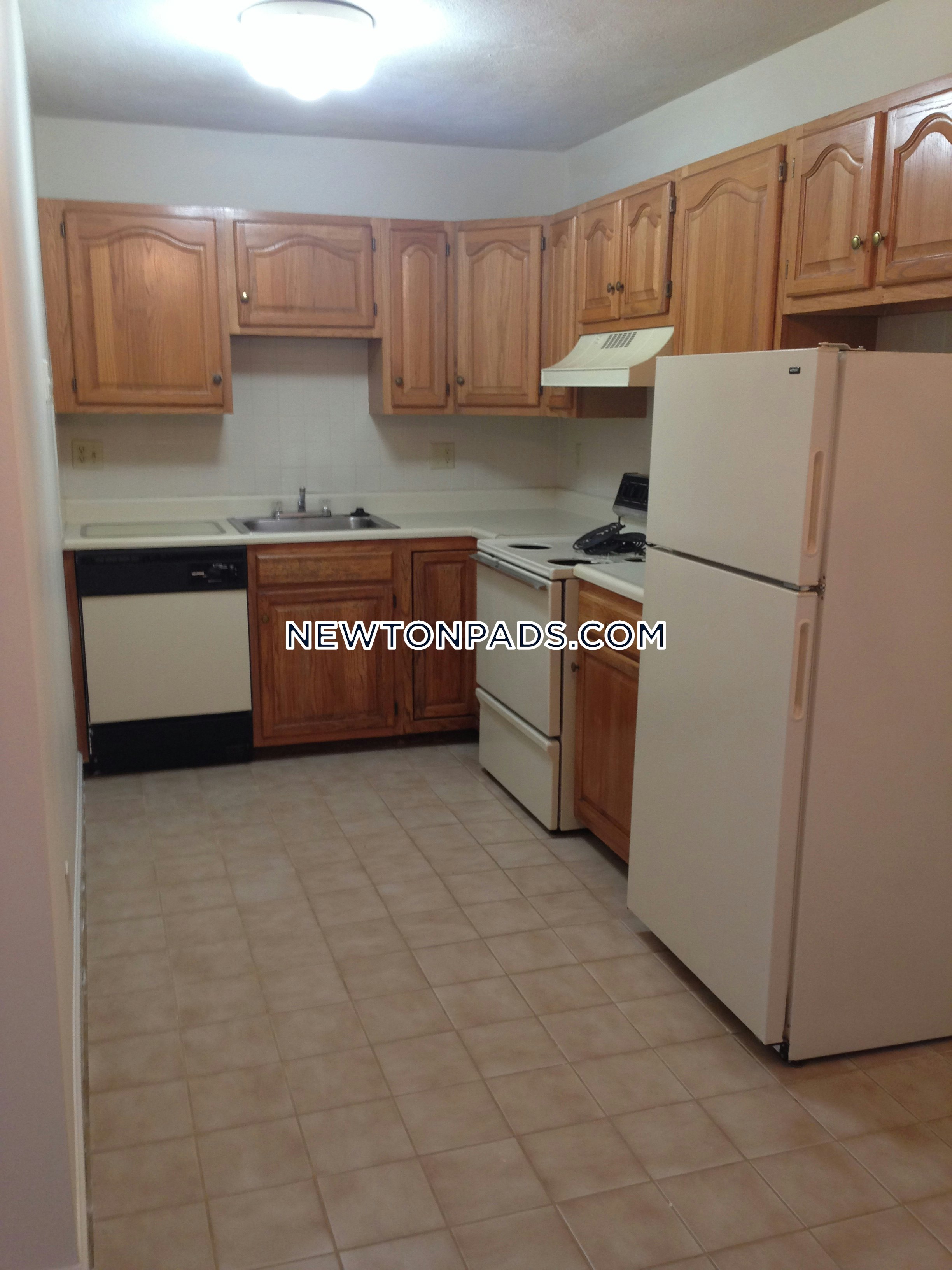 Newton Apartment For Rent 1 Bedroom 1 Bath Auburndale 1 875