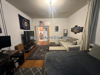 Fenway/kenmore Apartment for rent 1 Bedroom 1 Bath Boston - $3,300 50% Fee