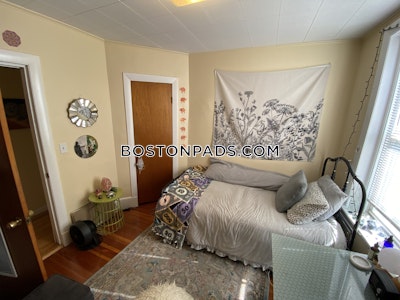 Somerville Apartment for rent 4 Bedrooms 1 Bath  West Somerville/ Teele Square - $4,400