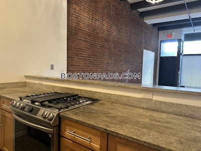 North End 2 Beds 2 Baths in the North End Boston - $4,200