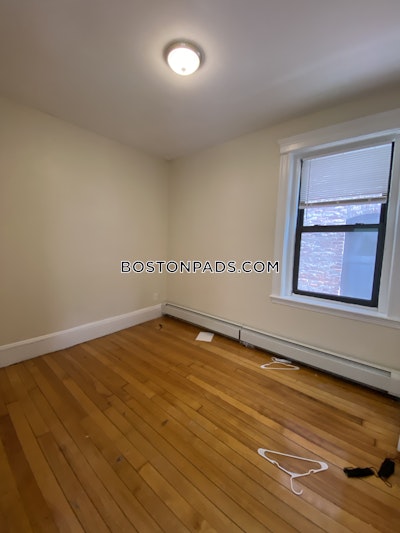 Allston/brighton Border Apartment for rent 3 Bedrooms 1 Bath Boston - $3,250