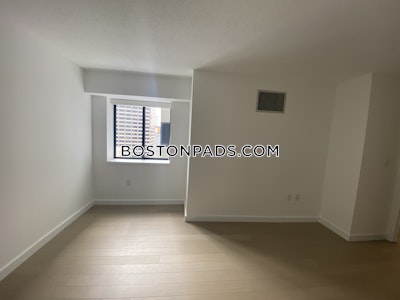 Downtown Financial District 1 bed and 1 bath Luxury Apartment Boston - $3,826 No Fee