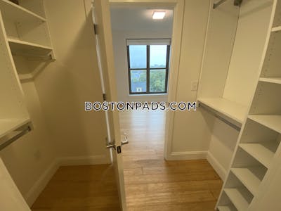 Allston Apartment for rent 2 Bedrooms 2 Baths Boston - $5,000