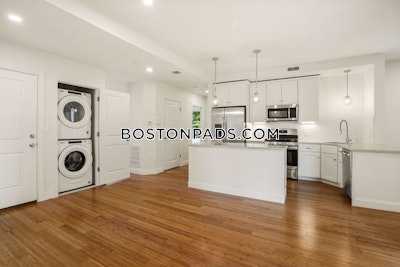 Fort Hill Lovely 4 Bed 2 Bath available 9/1/23 on Thornton St. in Fort Hill  Boston - $5,475 No Fee